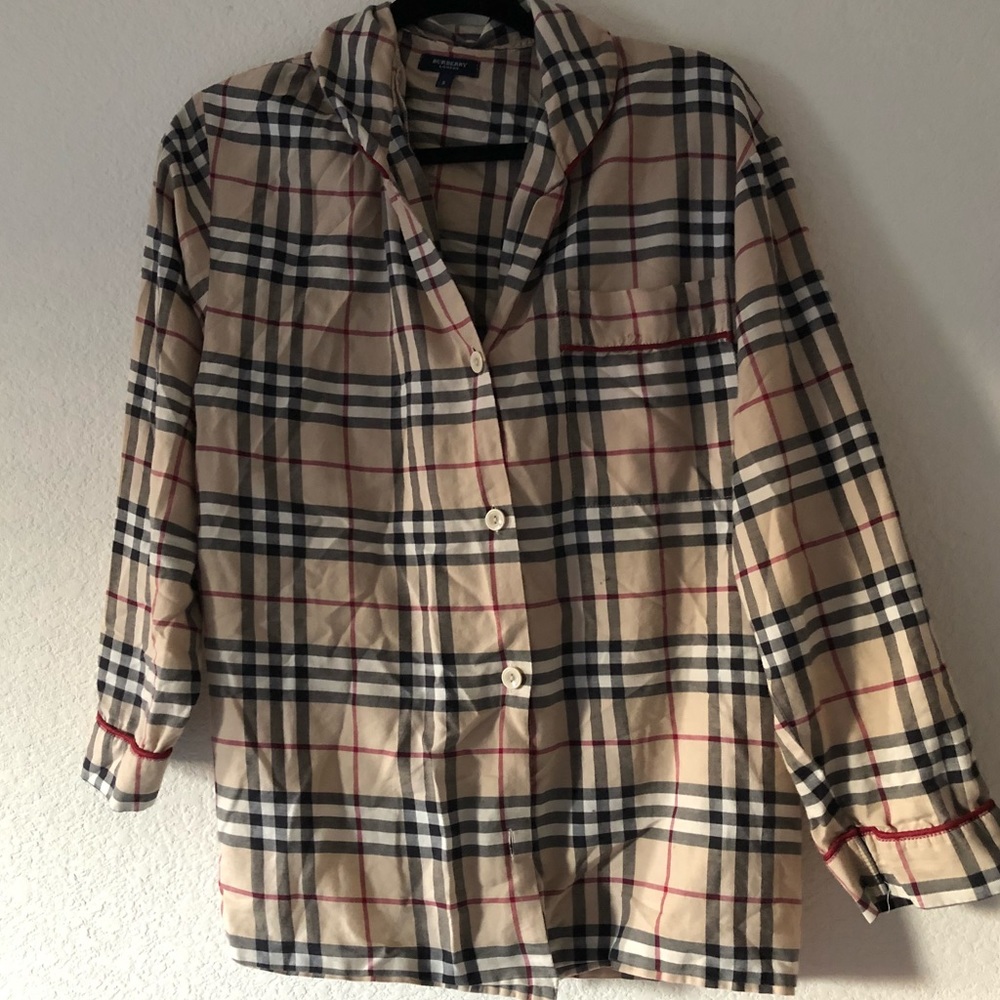 Burberry pajamas set